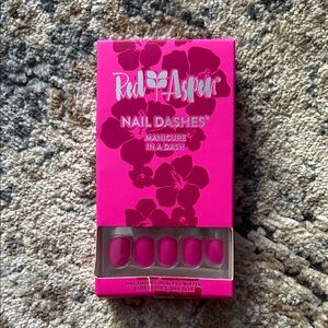 Red Aspen Pink Nail Dashes